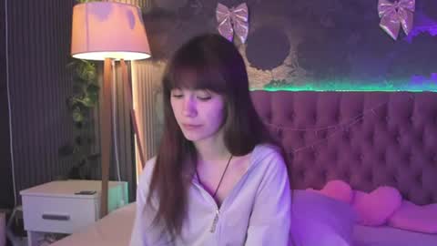Milana online show from 06/10/26, 12:37