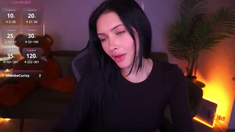 Milana online show from 12/18/25, 02:56