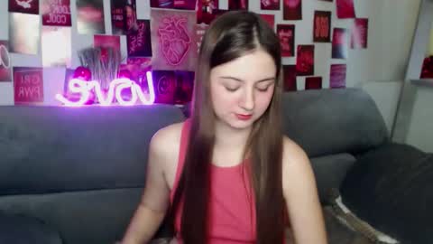 milanaroz online show from 11/21/25, 06:01