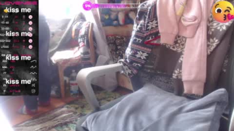 Luna-- link in bio online show from 04/19/26, 09:41