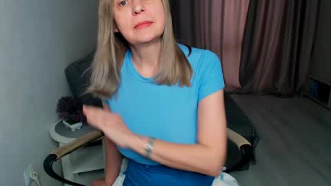 Milena online show from 04/23/26, 07:52