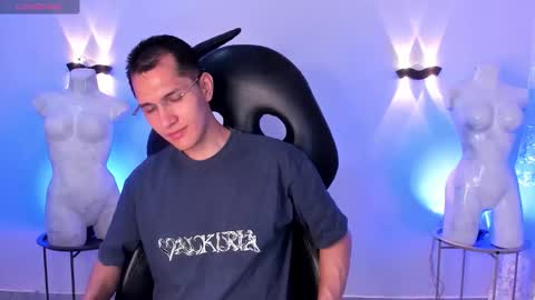 milandavid1 online show from 03/16/26, 06:01