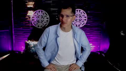 milandavid1 online show from 03/23/26, 05:17