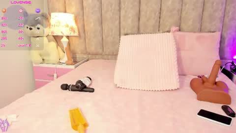 Snapshot of milanjackson chatting on 06/17/26, 02:18 milanjackson online show from 06/17/26, 02:18