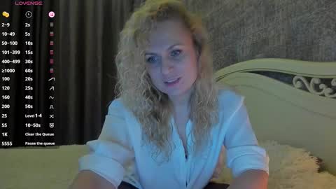 Snapshot of milanna_x chatting on 09/24/25, 06:44 milanna_x online show from 09/24/25, 06:44