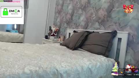 Snapshot of milarunis chatting on 12/18/25, 05:24 Delicious Pussy online show from 12/18/25, 05:24