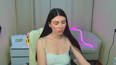 milasecretsss online show from 02/04/26, 07:25