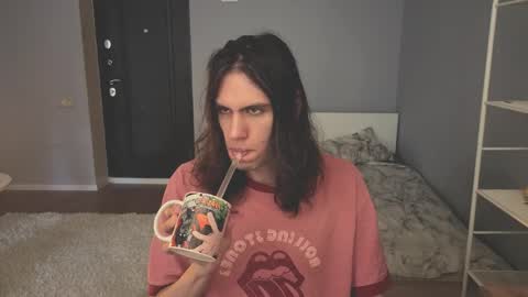 Mila online show from 04/10/26, 05:45