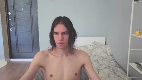Snapshot of milaslovv chatting on 06/27/26, 07:35 Mila online show from 06/27/26, 07:35