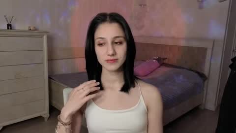 Snapshot of milavey chatting on 03/26/26, 06:02 milavey online show from 03/26/26, 06:02