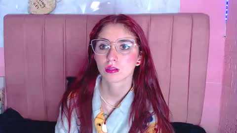 Ana online show from 10/22/25, 04:29