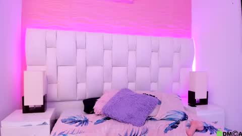 Snapshot of mile_loucrath chatting on 01/14/25, 09:30 mile_loucrath online show from 01/14/25, 09:30