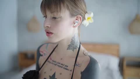 M  Telegram mamagotachannel online show from 02/09/25, 05:19