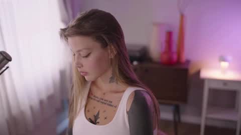 M  Telegram mamagotachannel online show from 03/01/25, 01:07