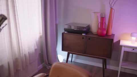 M  Telegram mamagotachannel online show from 03/08/25, 12:20