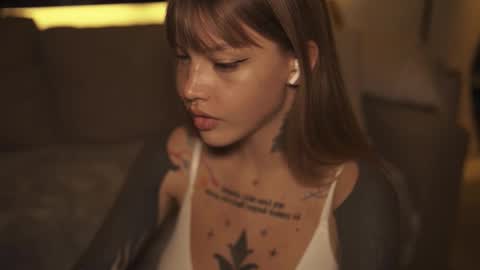 M  Telegram mamagotachannel online show from 03/28/26, 12:49