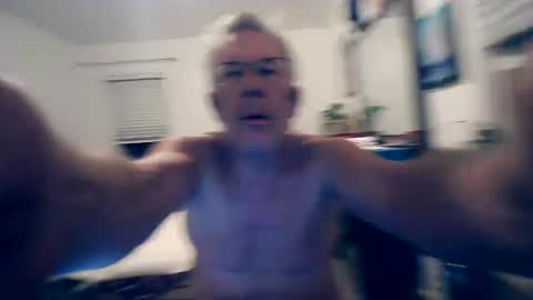 Snapshot of milehi1958 chatting on 09/28/25, 10:20 Milehi1958 online show from 09/28/25, 10:20
