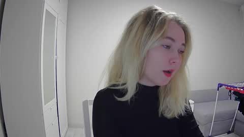 Milena new nonude shy blonde natural online show from 11/22/25, 11:15