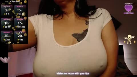 Snapshot of milenacams chatting on 12/18/24, 01:26 milena online show from 12/18/24, 01:26