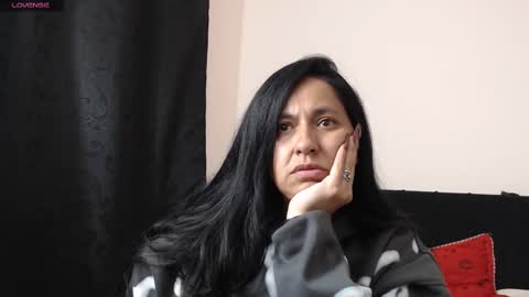 Snapshot of milenacams chatting on 02/23/25, 10:09 milena online show from 02/23/25, 10:09