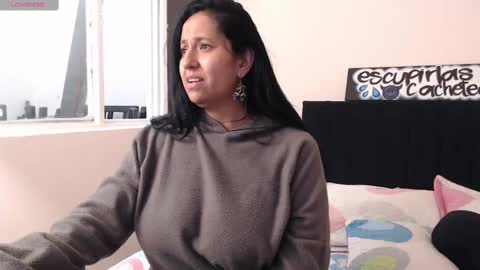 Snapshot of milenacams chatting on 02/28/25, 09:33 milena online show from 02/28/25, 09:33