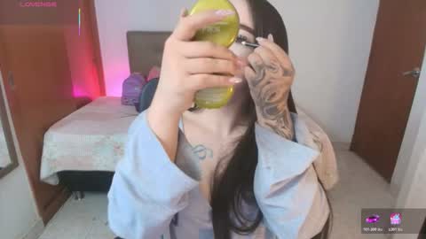 Miley online show from 03/26/26, 02:11