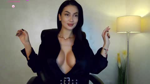 M online show from 12/12/24, 07:52