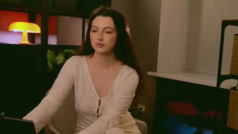 Snapshot of miley_smile chatting on 10/10/25, 06:01 Miley online show from 10/10/25, 06:01