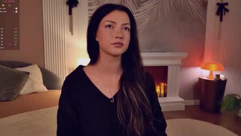 Snapshot of miley_smile chatting on 12/02/25, 05:46 Miley online show from 12/02/25, 05:46