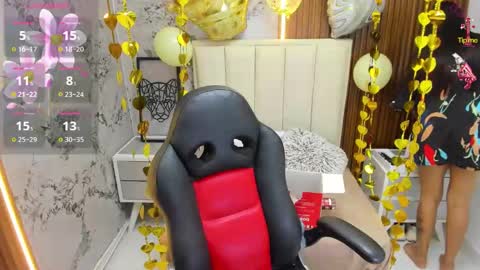 MILEY online show from 11/26/25, 07:48