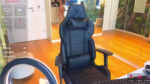 Miley Sin online show from 04/15/26, 12:01