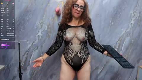 Lili  online show from 04/23/26, 01:57