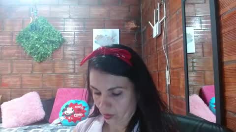 Ana online show from 09/21/25, 09:05