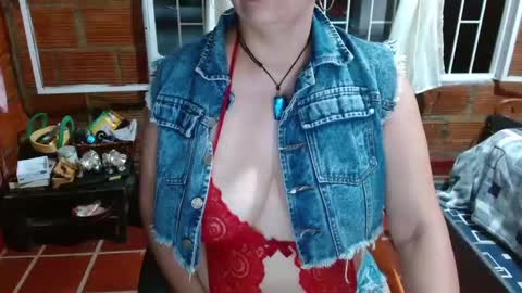 Ana online show from 10/07/25, 03:58