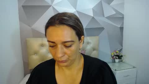 Snapshot of milf_hugeboobs chatting on 11/10/25, 10:47 milf_hugeboobs online show from 11/10/25, 10:47