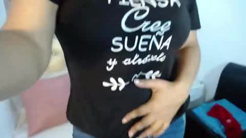 Snapshot of milf_hugeboobs chatting on 11/18/25, 10:52 milf_hugeboobs online show from 11/18/25, 10:52