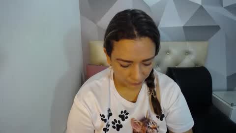 Snapshot of milf_hugeboobs chatting on 11/29/25, 10:51 milf_hugeboobs online show from 11/29/25, 10:51