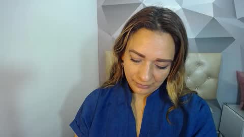 Snapshot of milf_hugeboobs chatting on 12/01/25, 06:24 milf_hugeboobs online show from 12/01/25, 06:24