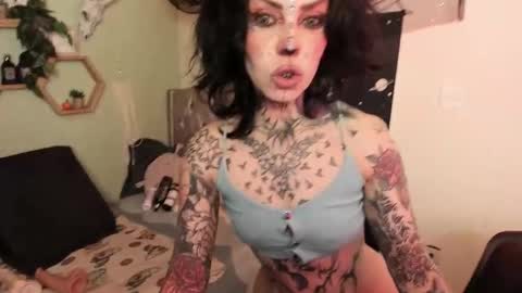 Isabella online show from 03/17/26, 12:19