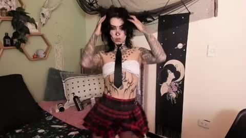 Isabella online show from 04/23/26, 01:35