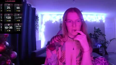 Milf Tara36 online show from 12/27/24, 09:11