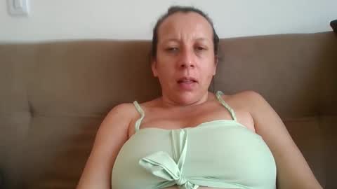 Snapshot of milfevha chatting on 01/10/26, 07:37 milfevha online show from 01/10/26, 07:37