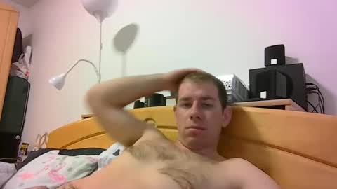 Snapshot of milfhunter195 chatting on 03/12/26, 04:57 milfhunter195 online show from 03/12/26, 04:57