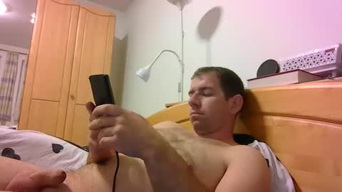 Snapshot of milfhunter195 chatting on 05/09/26, 06:57 milfhunter195 online show from 05/09/26, 06:57