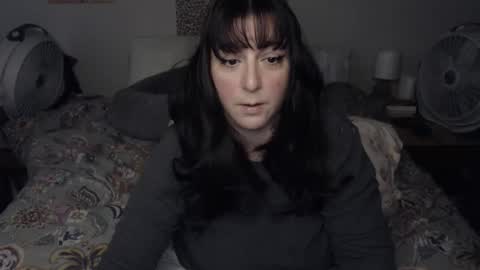 Snapshot of milfmonee chatting on 05/23/26, 01:26 MILF Monee online show from 05/23/26, 01:26