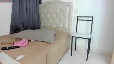 Snapshot of milfnew chatting on 11/09/25, 03:16 Nataly online show from 11/09/25, 03:16