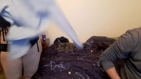 Jessica and Roger online show from 01/06/25, 05:41