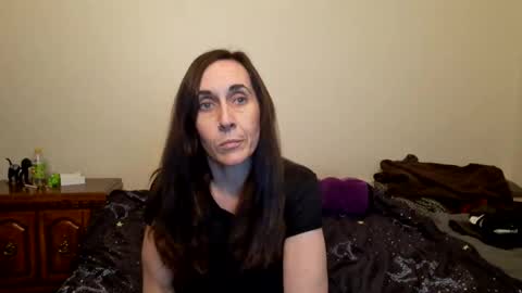 Jessica and Roger online show from 01/14/25, 05:40