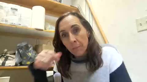 Jessica and Roger online show from 02/18/25, 09:31