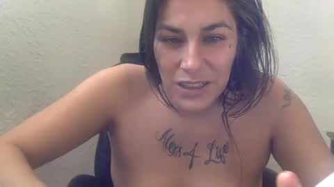 Snapshot of milfsfreaky69 chatting on 01/23/25, 06:14 BabygirlsFreaky online show from 01/23/25, 06:14